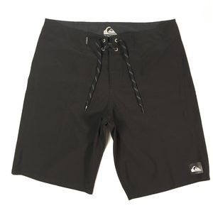 QUIKSILVER SWIMWEAR BOARD SHORT BLACK